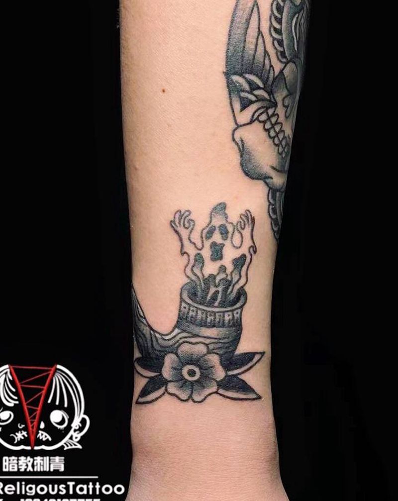 old school烟斗纹身图片_Old School纹身图案