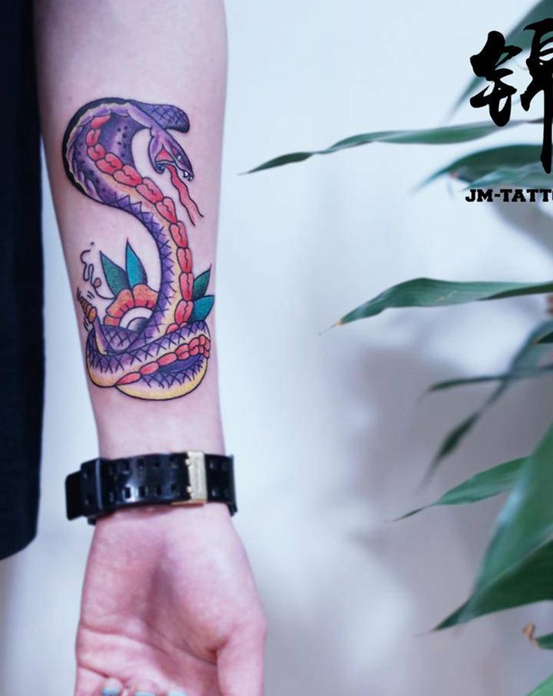 old school蛇纹身图片_手臂Old School纹身图案