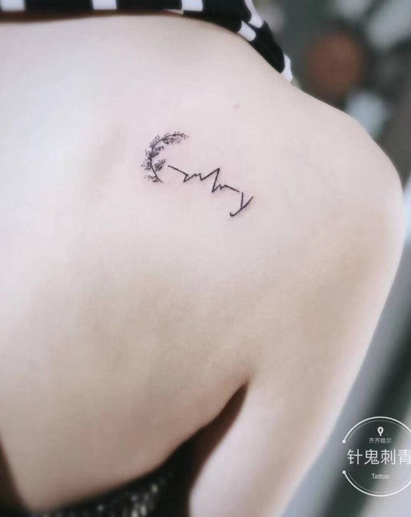 媛师傅纹身图片_肩部纹身图案