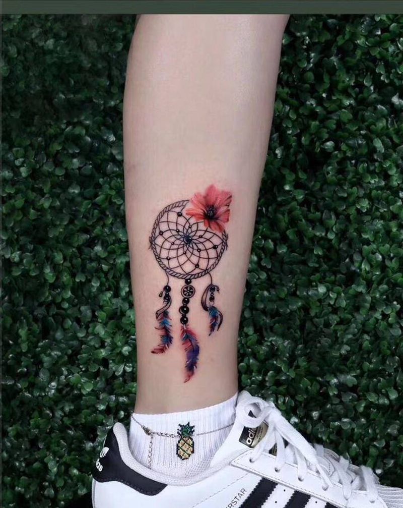 捕梦网纹身图片_腿部欧美写实水彩捕梦网纹身图案