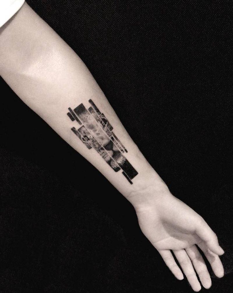 万兽之王纹身图片_手臂欧美写实狮子纹身图案