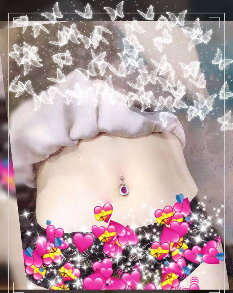 时尚穿孔脐钉纹身图片_腹部纹身图案