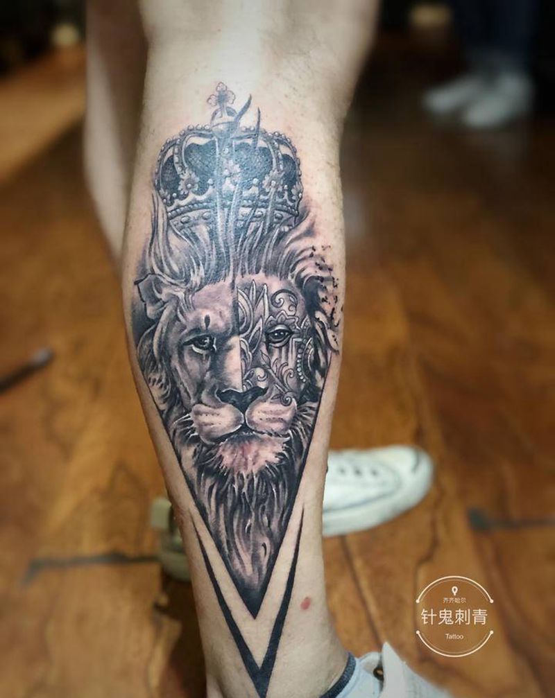 狮子纹身图片_脚部纹身图案