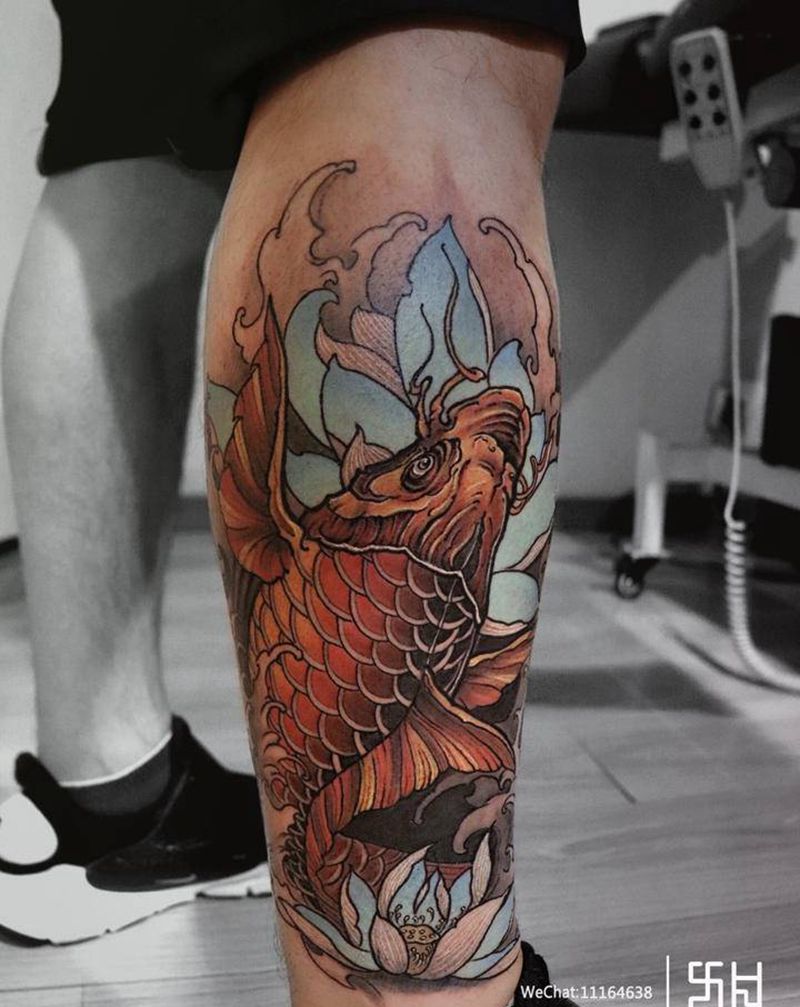 鲤鱼纹身图片_鲤鱼鱼荷花纹身图案