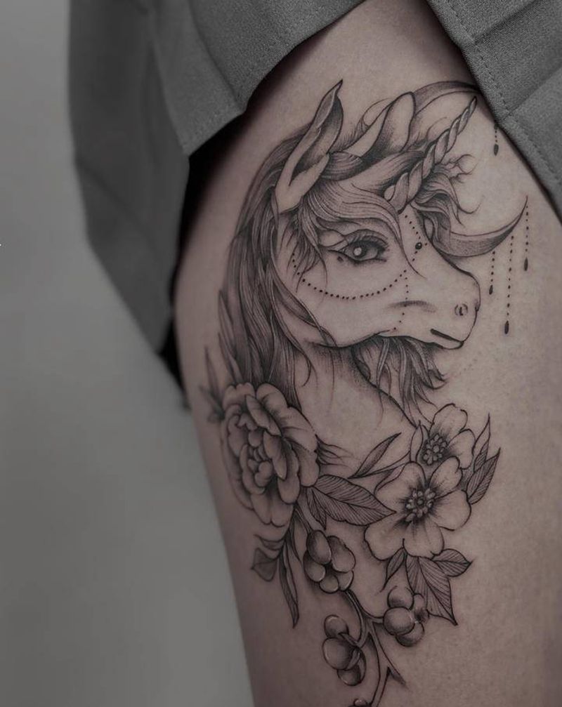 独角兽 赫轩老师作品纹身图片_腿部几何点刺纹身图案