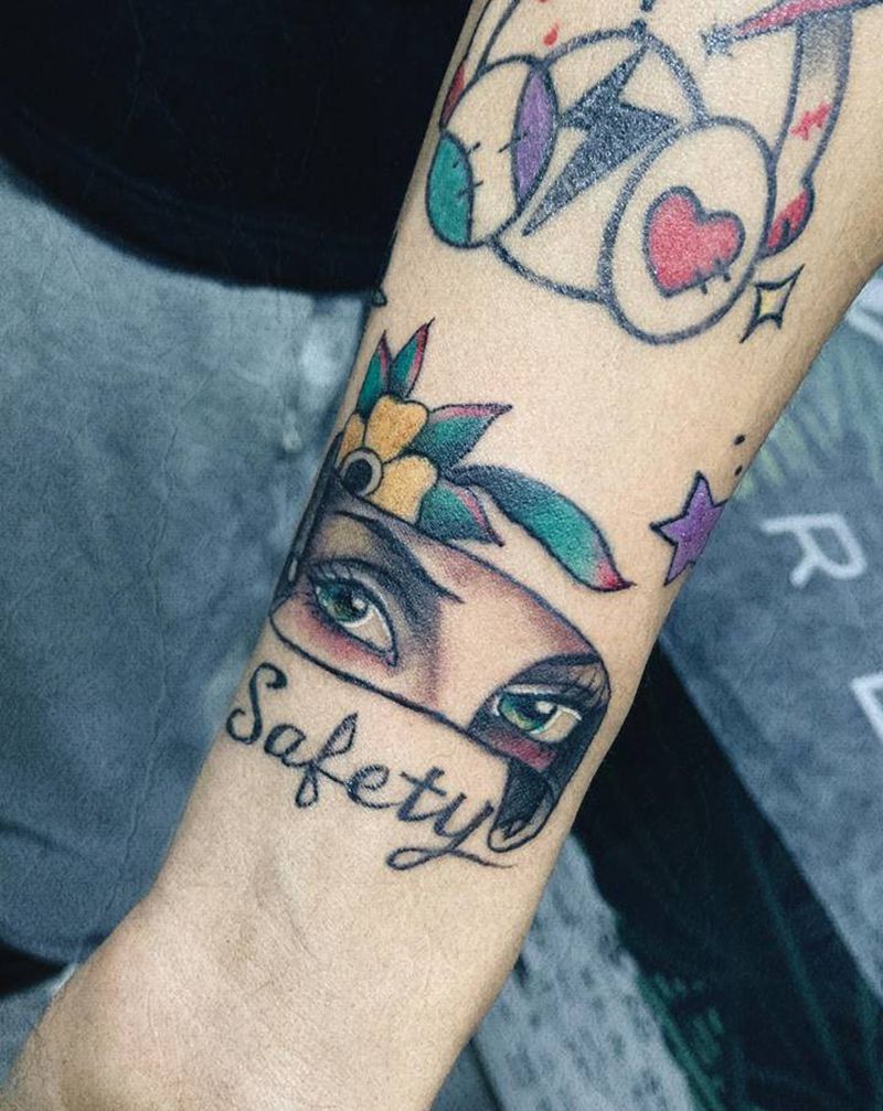 School纹身图片_手臂肩部Old School纹身图案