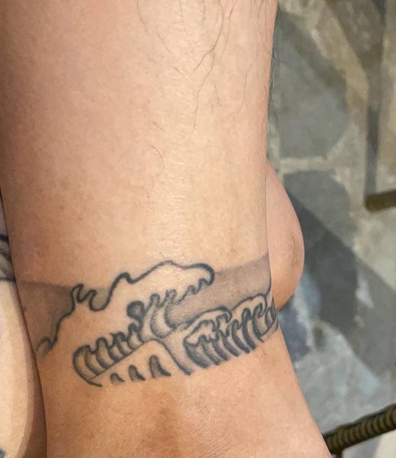 修改补救纹身图片_腿部脚部老传统纹身图案