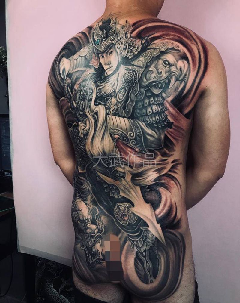 赵云子龙纹身图片_背部新传统满背赵子龙满背赵云纹身图案