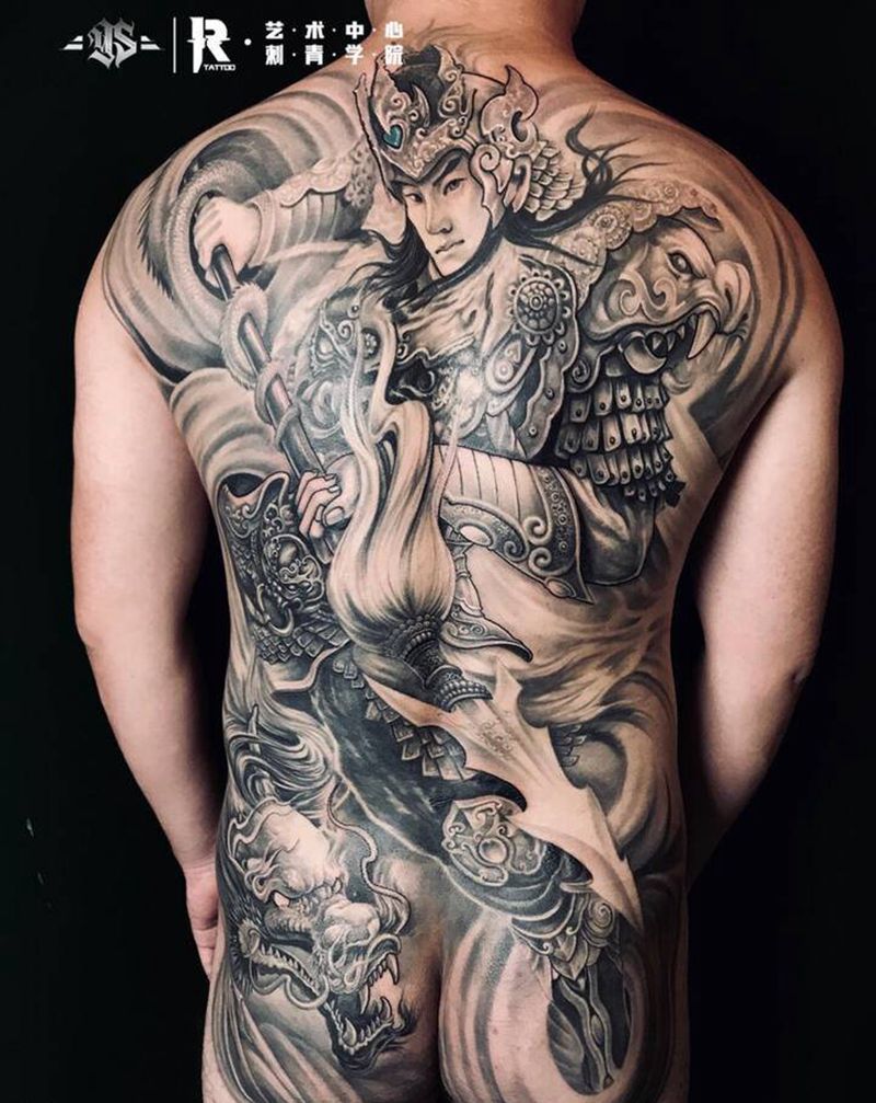 赵云子龙纹身图片_背部新传统纹身图案