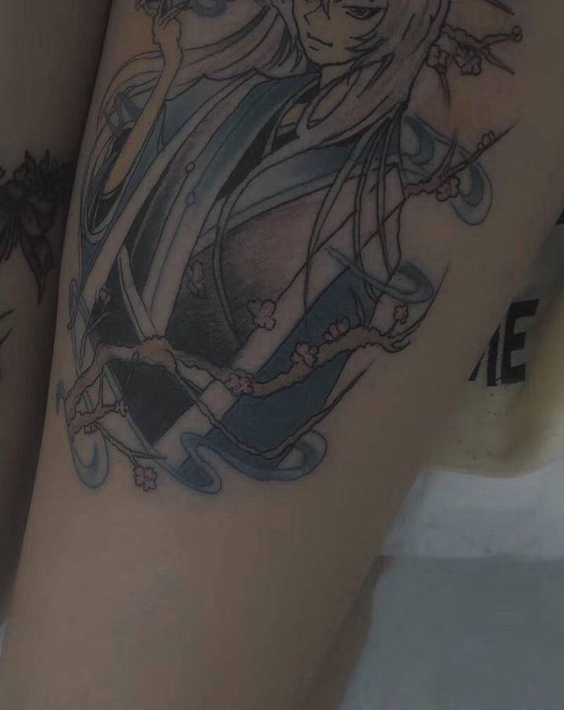 动漫纹身图片_腿部新传统纹身图案