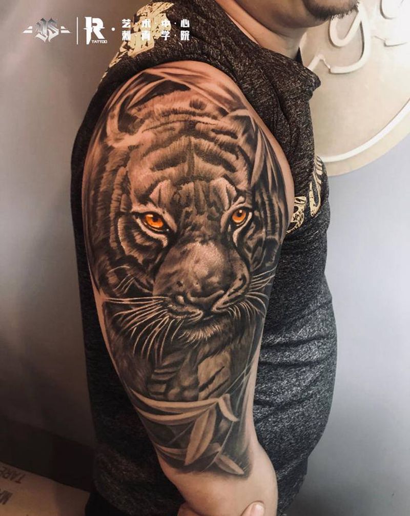 虎纹身图片_手臂欧美写实虎写实老虎纹身图案