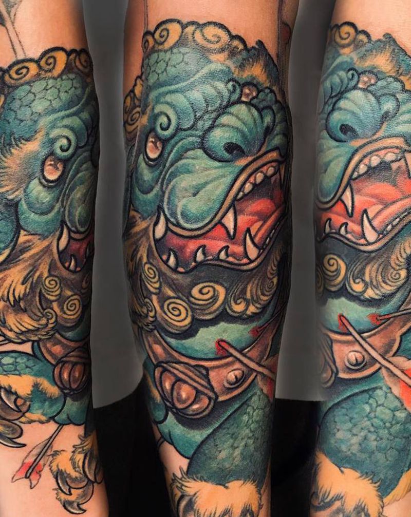 狮子恢复后纹身图片_手臂新传统New School唐狮福狮年兽纹身图案