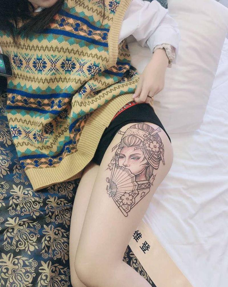 艺妓纹身图片_腿部臀部新传统纹身图案