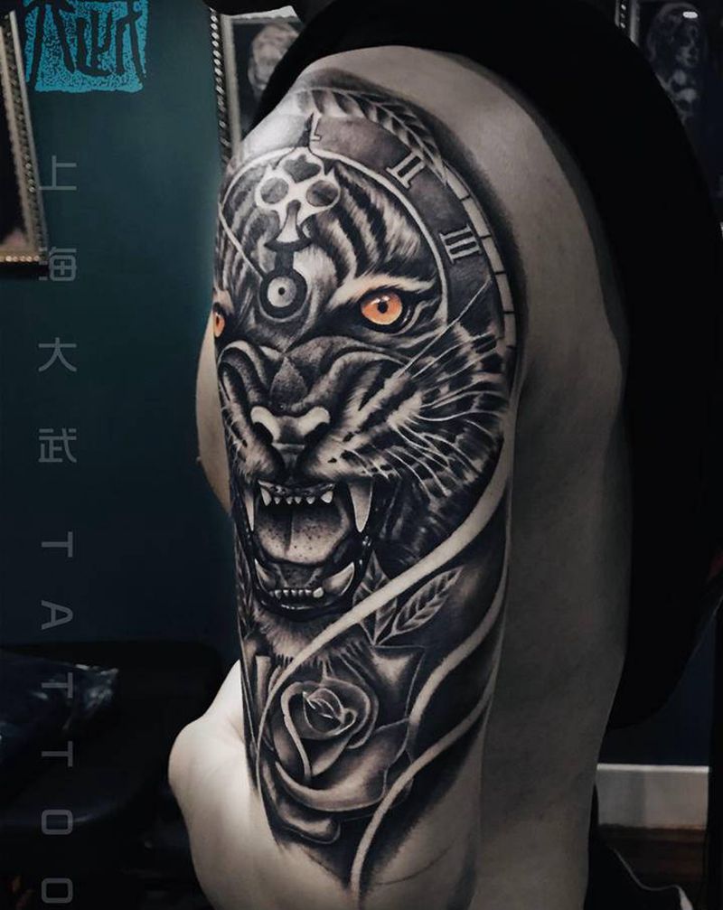 欧美老虎纹身图片_手臂肩部欧美写实老虎写实老虎虎纹身图案