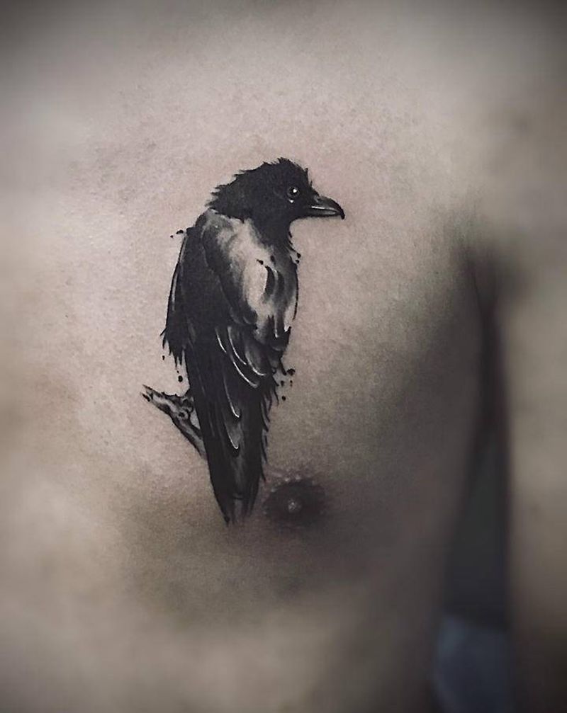 遮盖作业-国画乌鸦纹身图片_胸部水墨乌鸦遮盖纹身图案