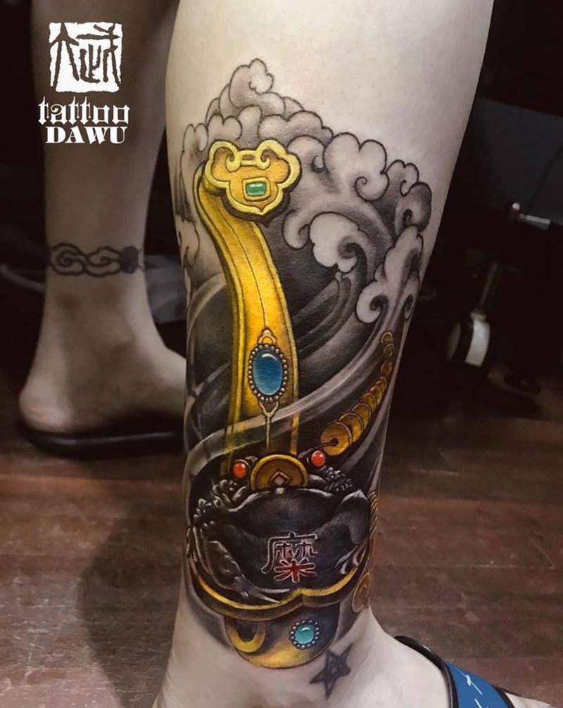 如意金蟾纹身图片_腿部如意金蟾遮盖纹身图案