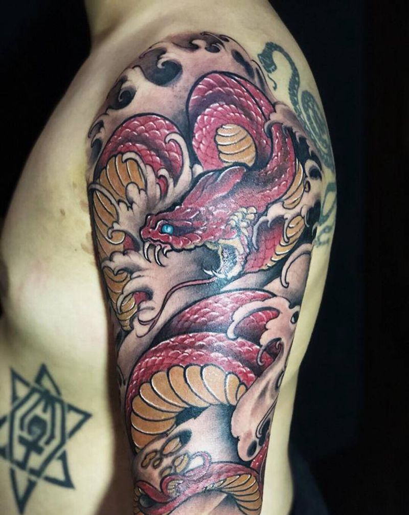 蛇纹身图片_肩部手臂新传统老传统纹身图案