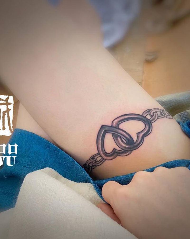 腿环纹身图片_腿部手臂几何点刺纹身图案