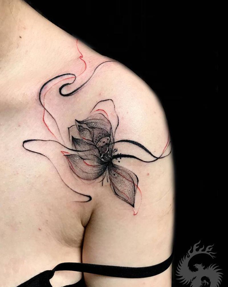 莲纹身图片_肩部水墨纹身图案