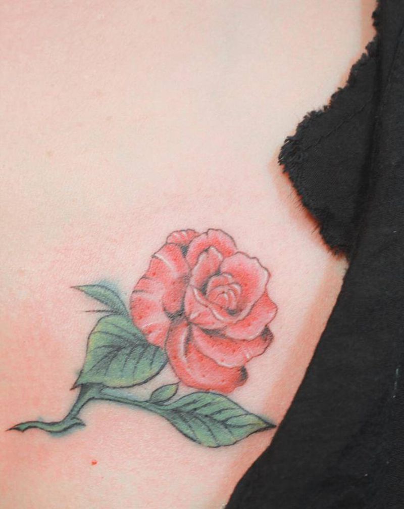 十年前的纹身翻新一下