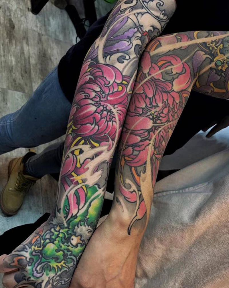 白皮肤 黄皮肤出来的效果就是不纹身图片_肩部新传统纹身图案