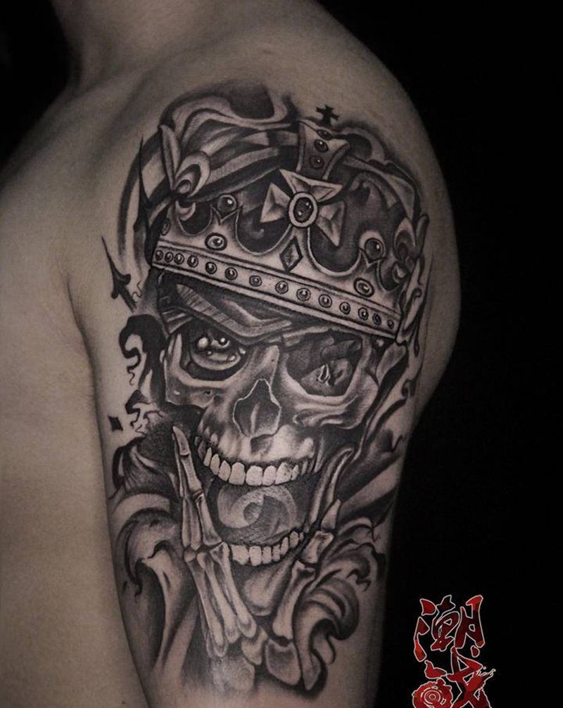 骷髅国王纹身图片_手臂欧美写实骷髅纹身图案