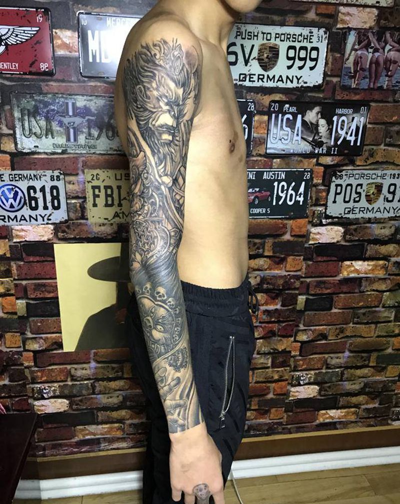 大黑天，大圣花臂纹身图片_手臂新传统纹身图案