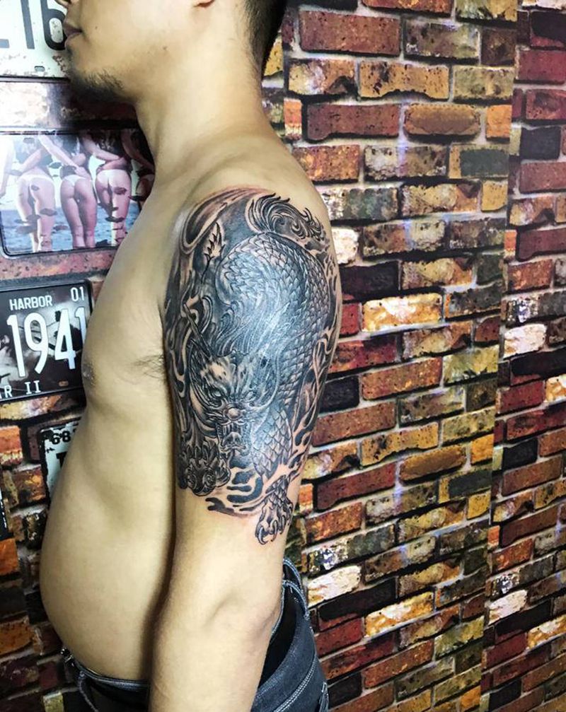 遮盖纹身图片_手臂新传统纹身图案