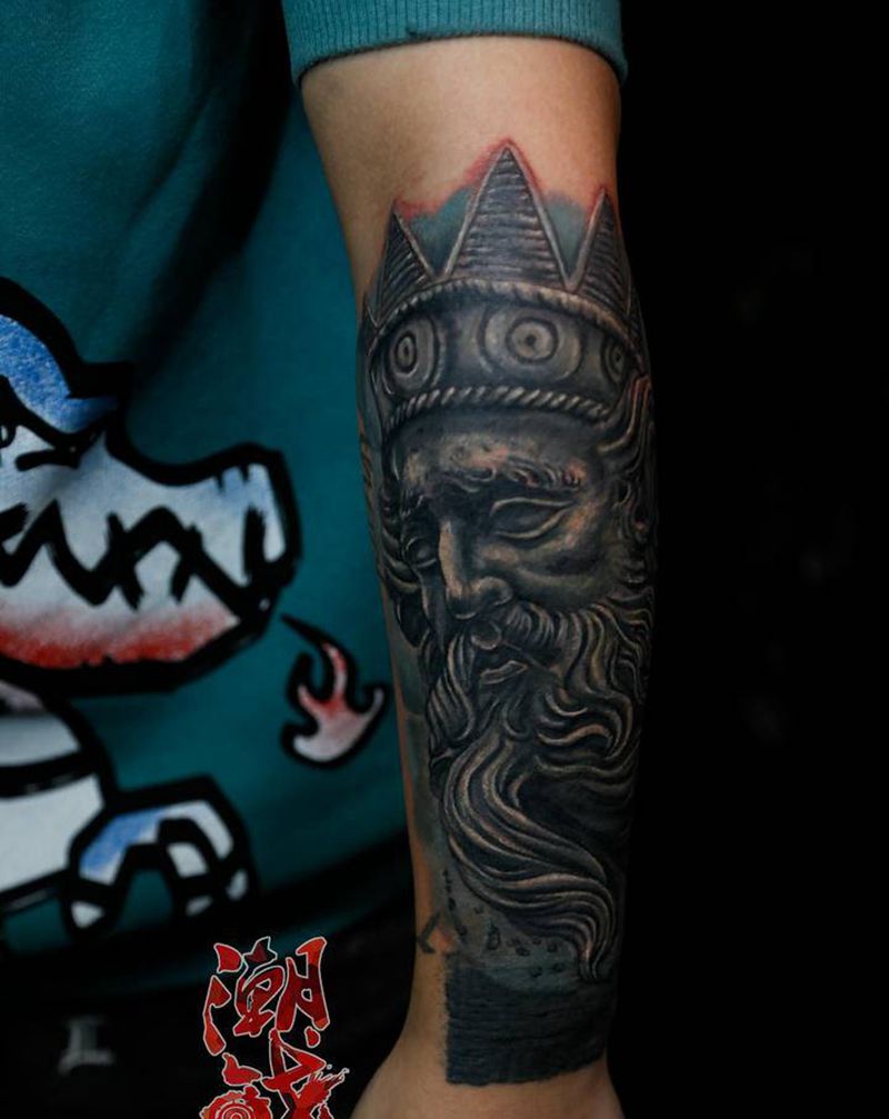 纹身遮盖纹身图片_手臂欧美写实遮盖纹身图案