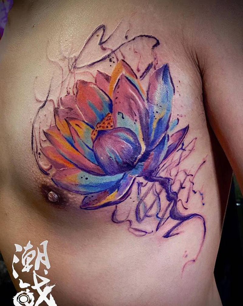 疤痕遮盖纹身图片_胸部水彩水墨花遮盖纹身图案