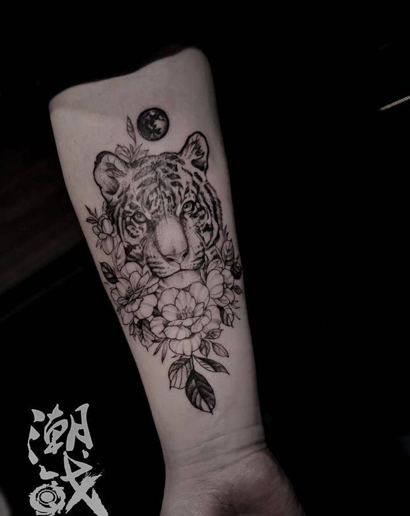 老虎纹身图片_手臂欧美写实老虎纹身图案