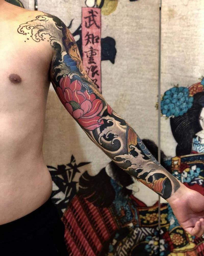 新传统彩色花臂（遮盖作品）纹身图片_手臂新传统花臂纹身图案