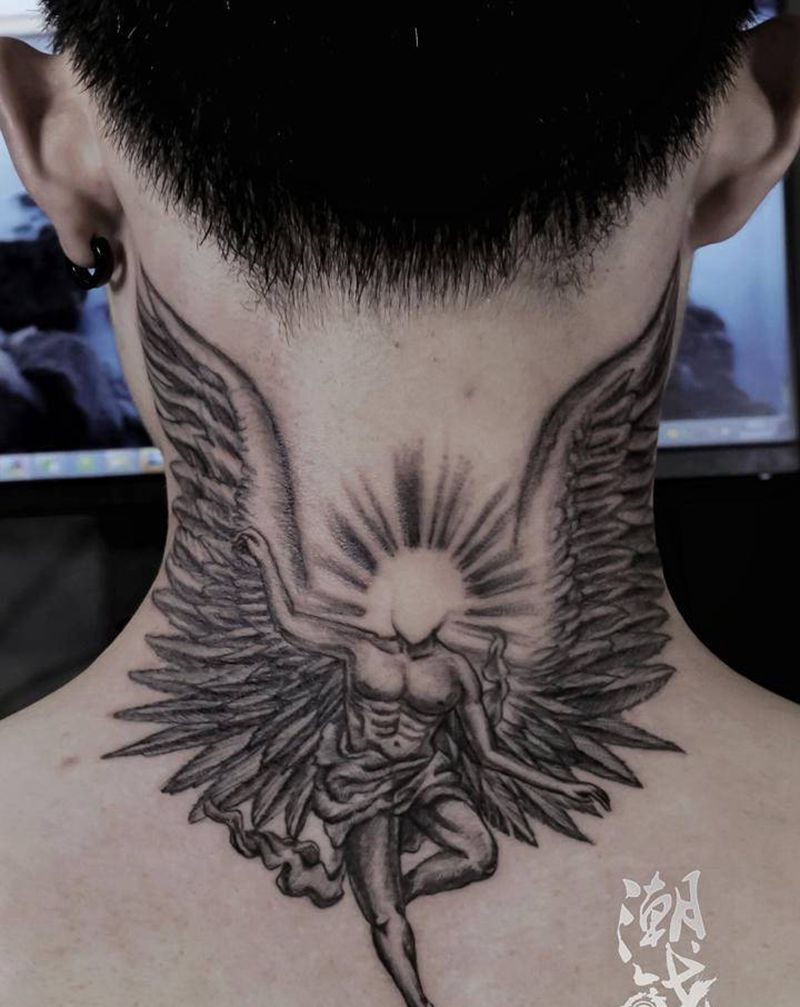 天使之翼纹身图片_背部颈部欧美写实点刺翅膀权志龙纹身图案