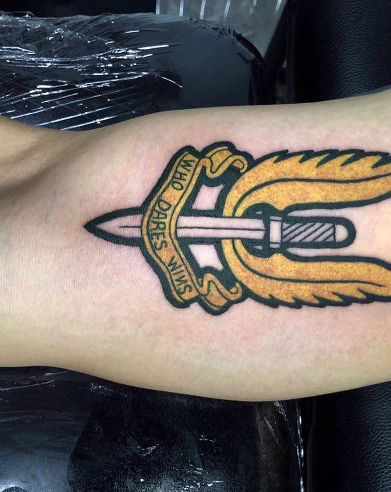 英国特种空勤团标纹身图片_手臂Old SchoolNew School纹身图案