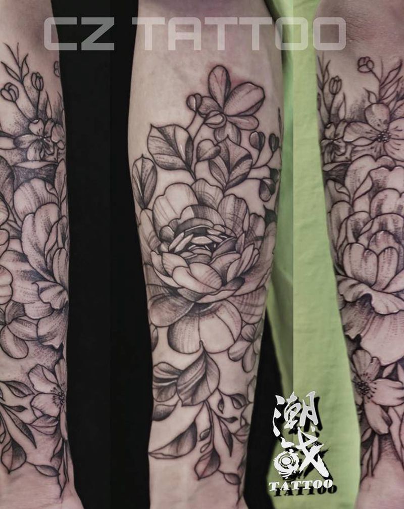 素花包小臂纹身图片_手臂点刺纹身图案