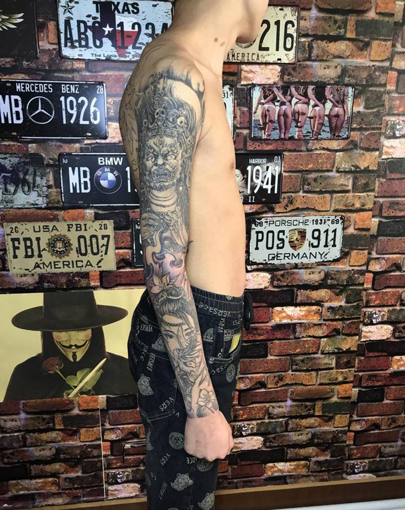 大黑天.艺妓.花臂纹身图片_手臂新传统纹身图案