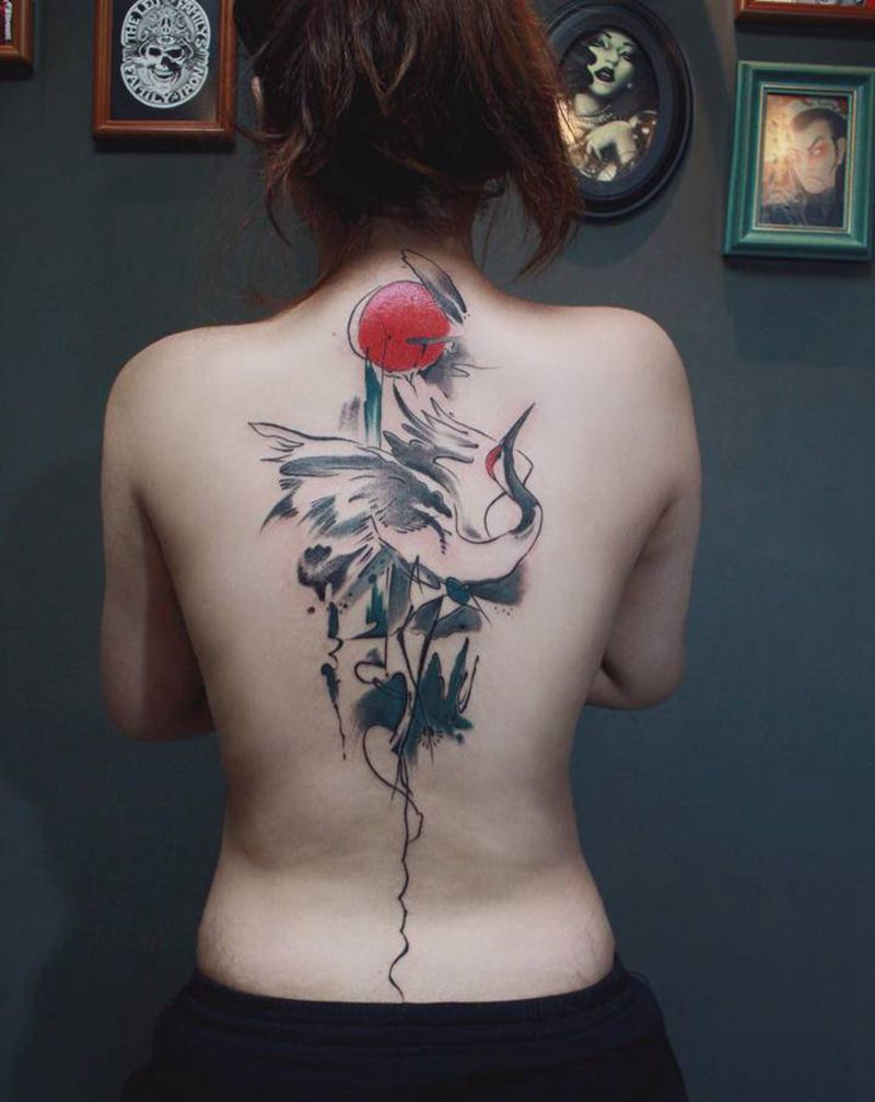 水墨仙鹤纹身图片_背部水彩纹身图案