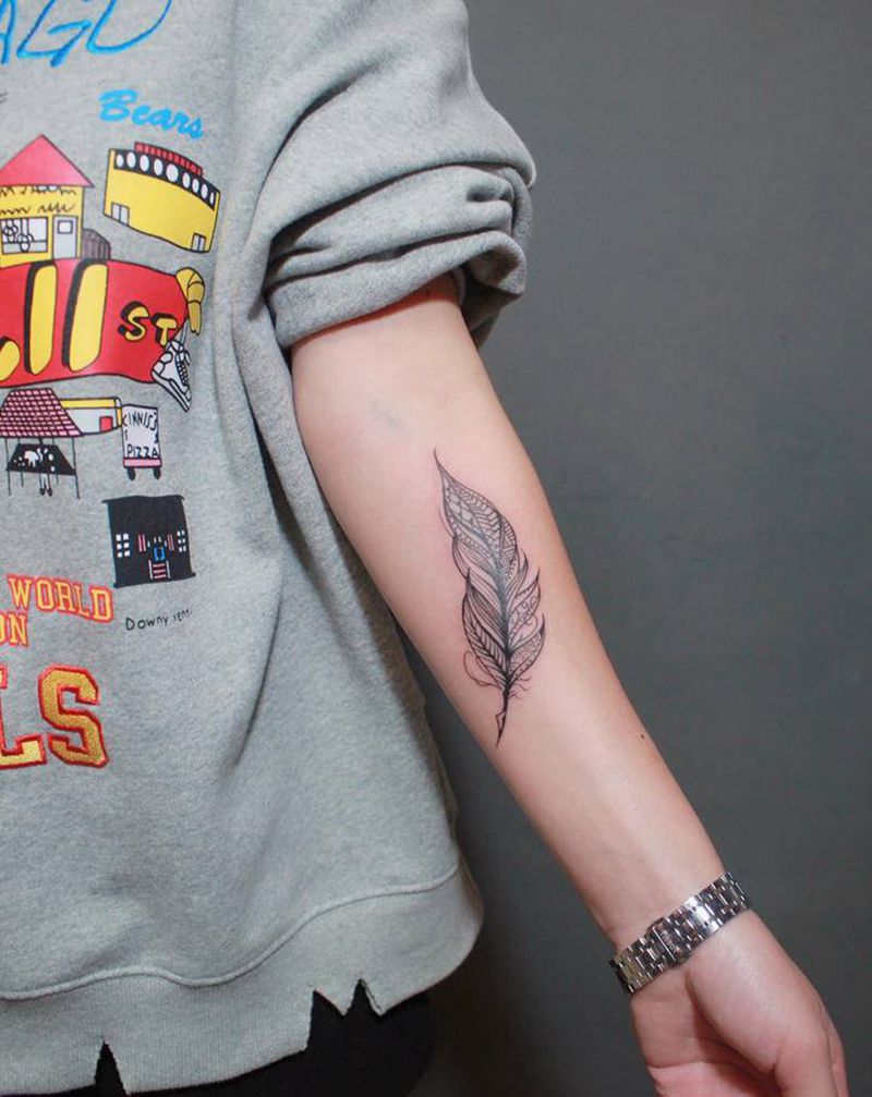 羽毛纹身图片_手臂图腾纹身图案