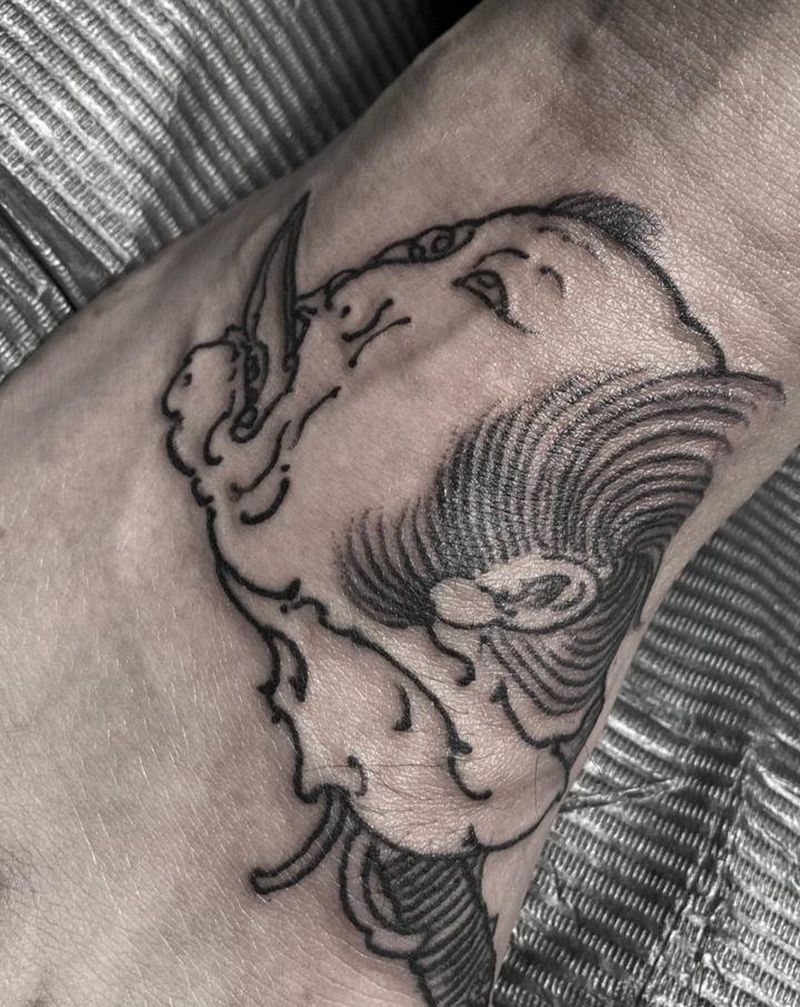 生首纹身图片_脚部新传统老传统纹身图案