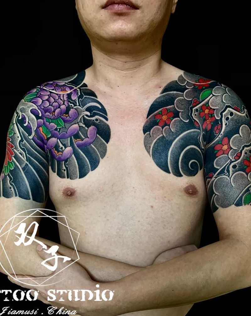 老传统遮盖旧图，部分还在恢复中纹身图片_肩部老传统纹身图案