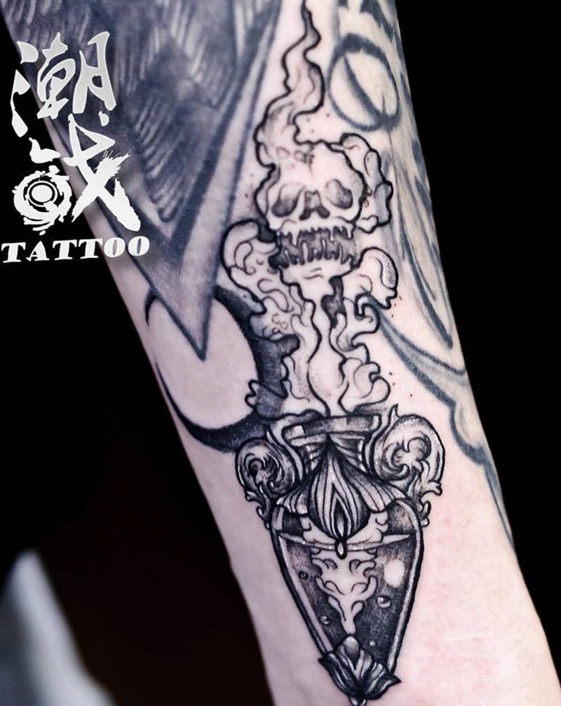 暗黑骷髅纹身图片_手臂欧美写实纹身图案