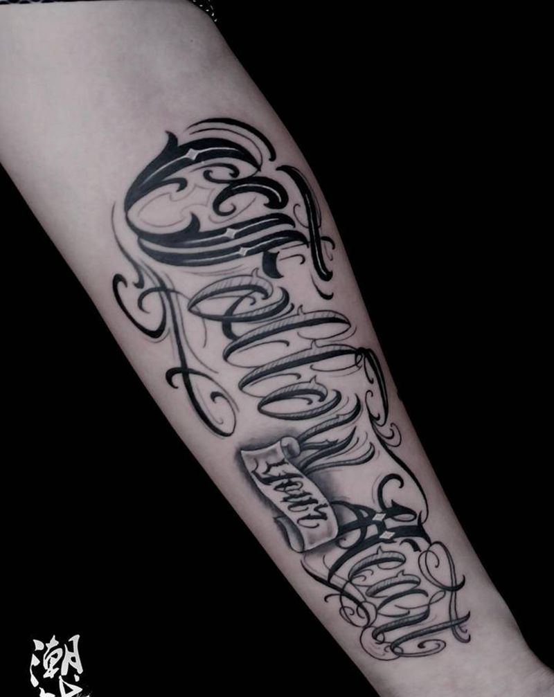花体字纹身图片_手臂花体字纹身图案