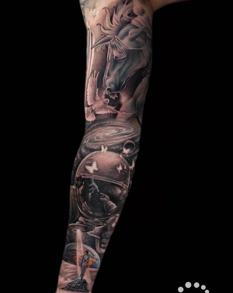 宇宙的认知纹身图片_手臂手部欧美写实花体字纹身图案