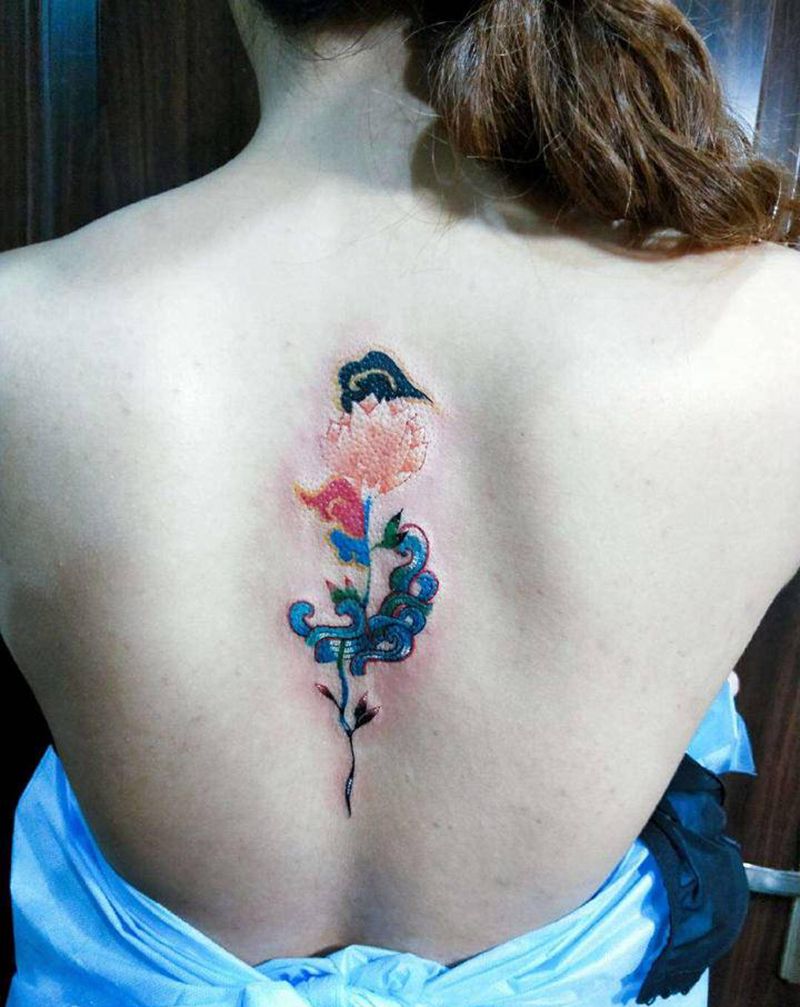 水彩纹身图片_背部纹身图案