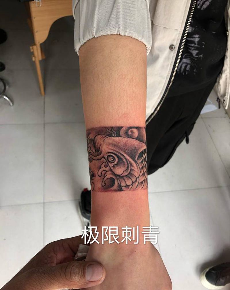 臂环纹身图片_手臂新传统纹身图案