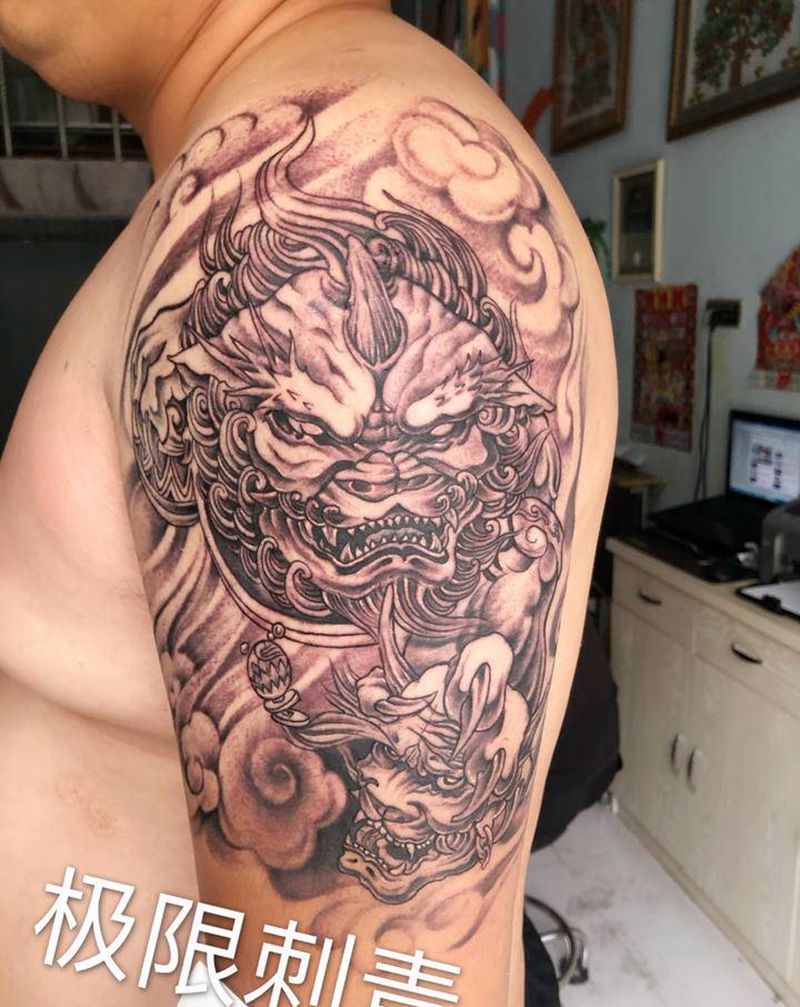 唐狮纹身图片_手臂新传统纹身图案