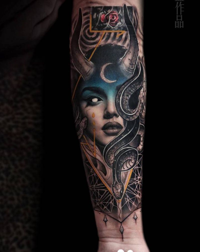 魔纹身图片_胸部手臂欧美写实New School纹身图案