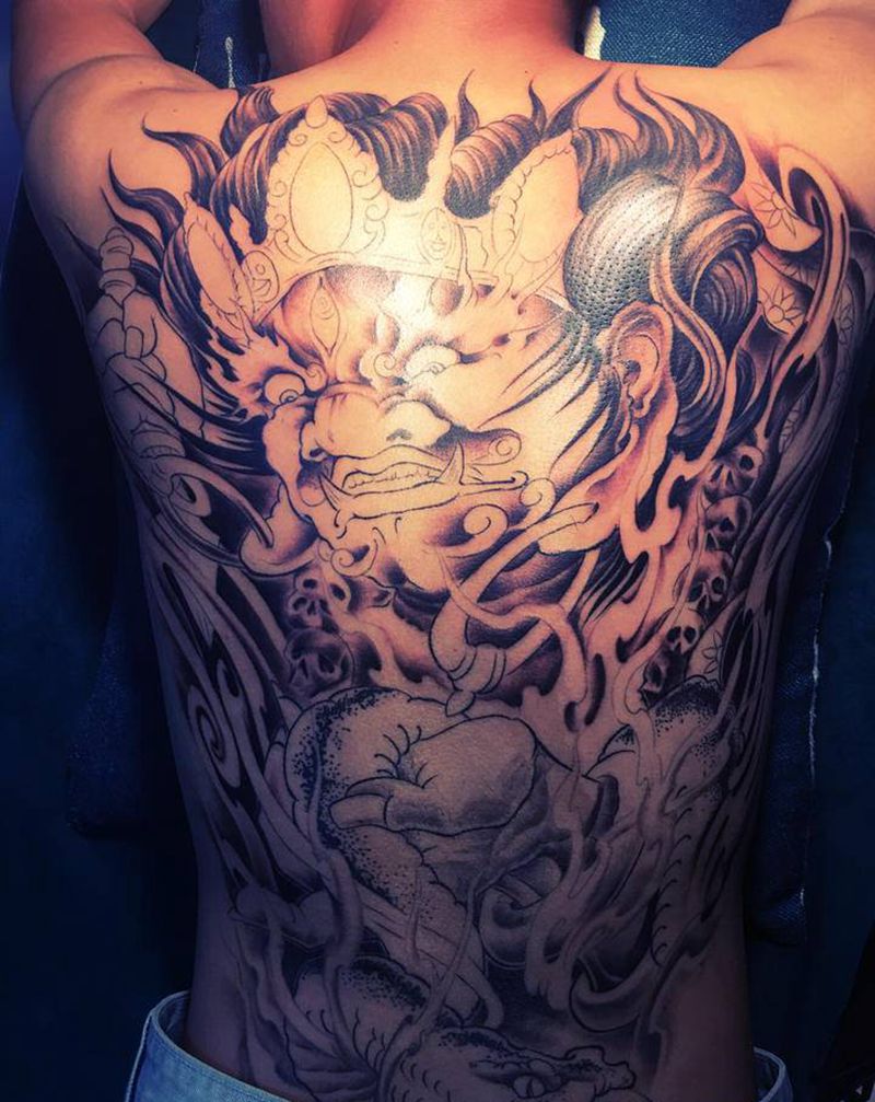 下次纹身图片_背部纹身图案