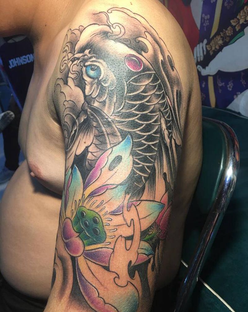 鱼纹身图片_手臂纹身图案