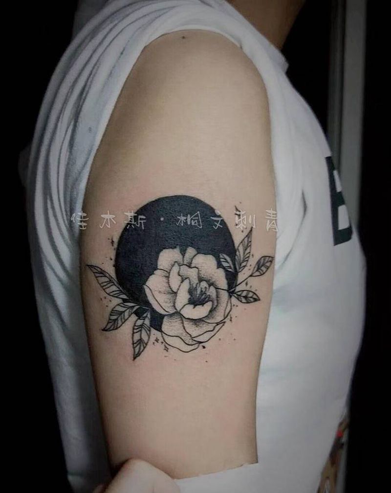 遮盖名字纹身图片_手臂纹身图案